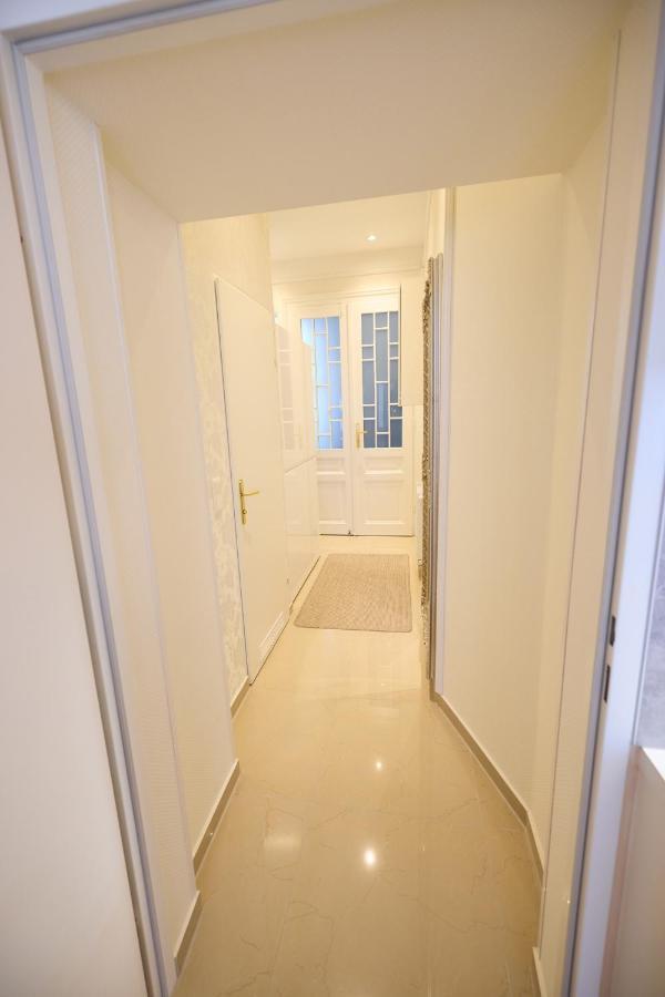 Sophies Place Augarten - Imperial Lifestyle Parking Appartamento